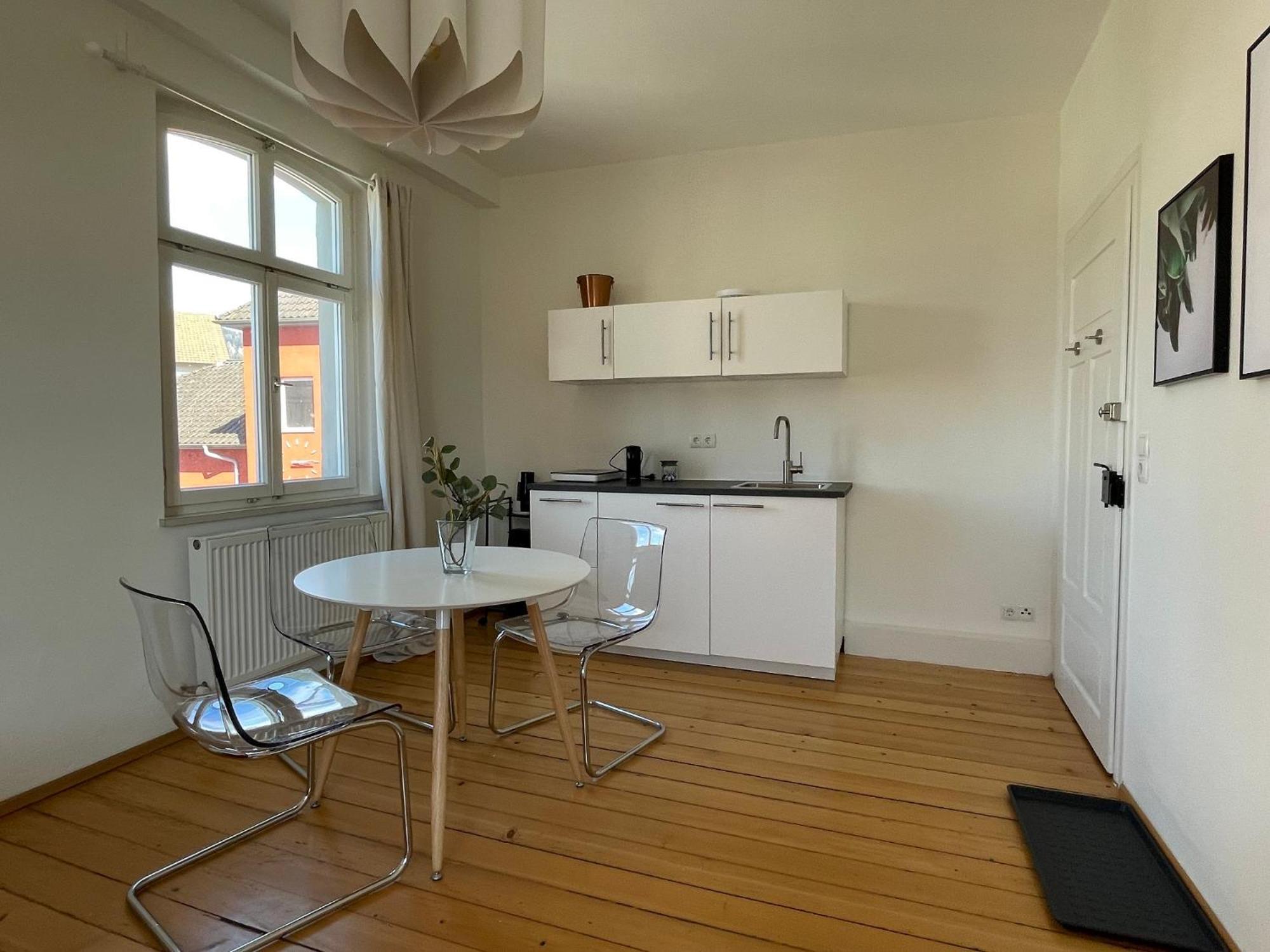 Studio Im Zentrum Von Lochau, #4 Bagian luar foto